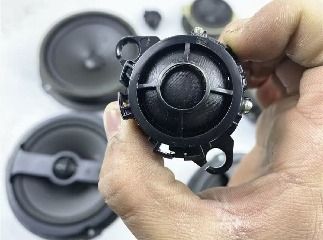 Custom Metal Automotive Horn Components