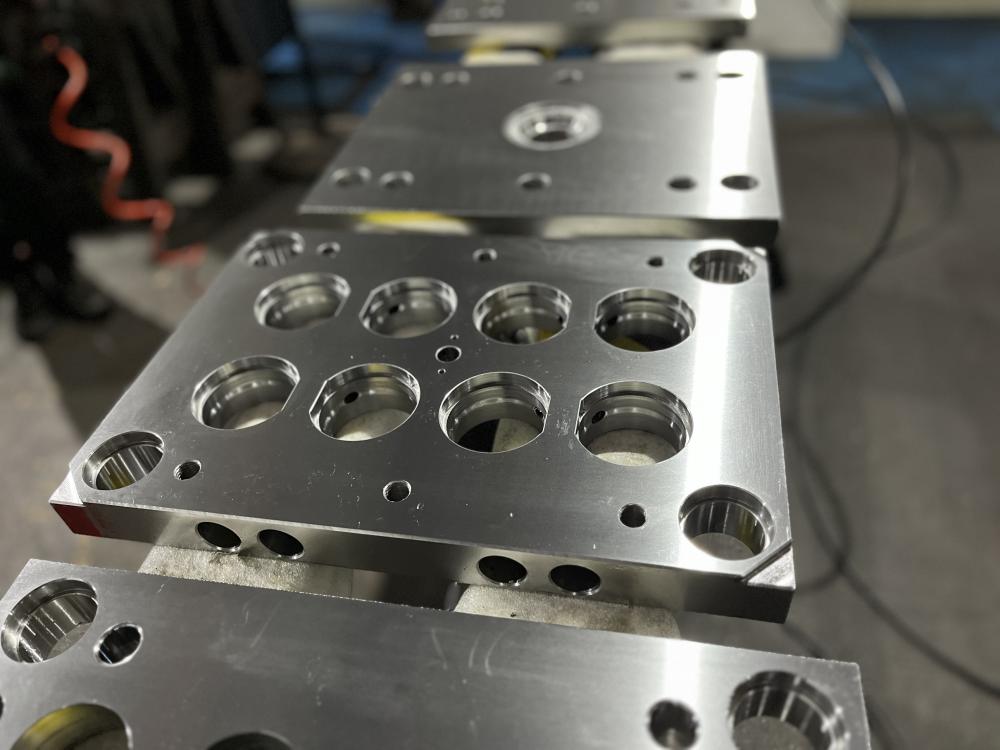 Precision Multi Cavity Mold Base 1