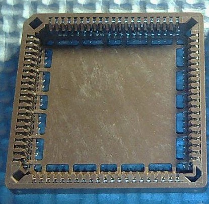 SMD IC Block 28P 32P 44P 52P 68P 84P PLCC44 PLCC28 PLCC32 PLCC52 PLCC68 PLCC84 brown seat 44 core chip SMD PLCC socket 5pcs/lot