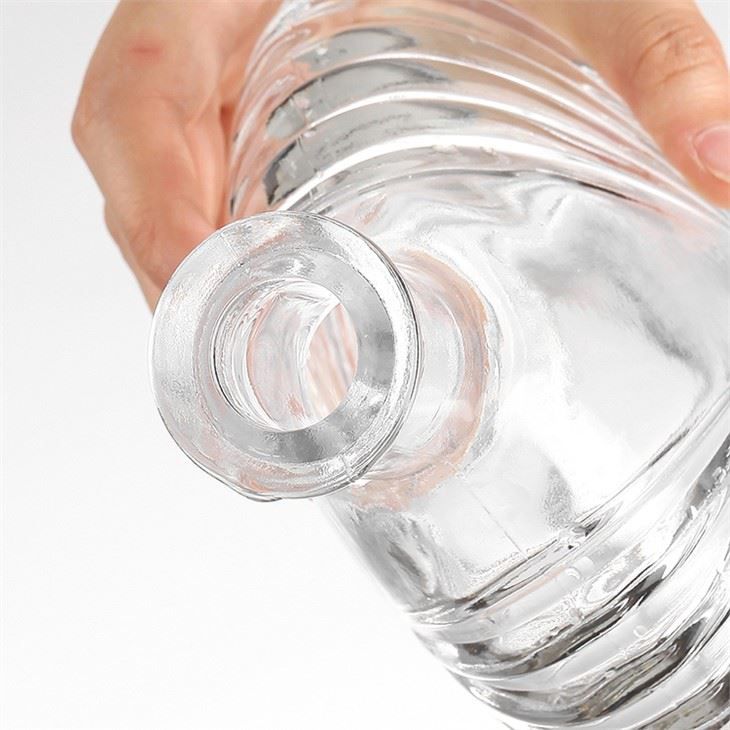 750ml Whiskey Bottle32258159755 Jpg