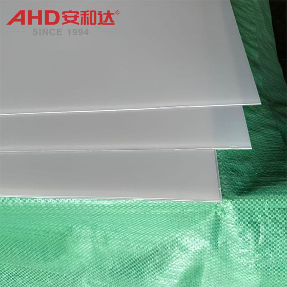 transparent pet plate