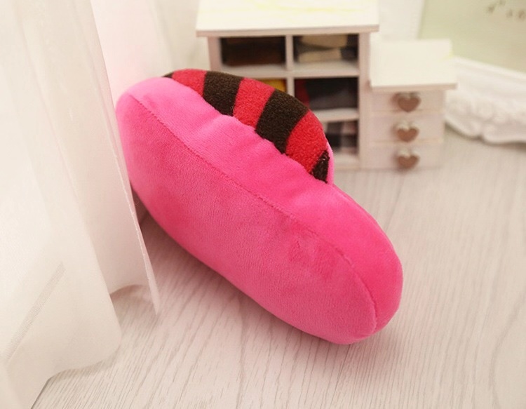 Pet Toys Squeaker Plush Slipper Shaped Puppy Dog Sound Chew Play Toys for Dog Cats Funny Dog Products