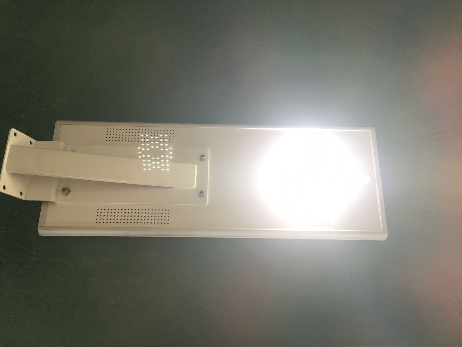 25W alll in one solar street light 25W alll in one solar street light