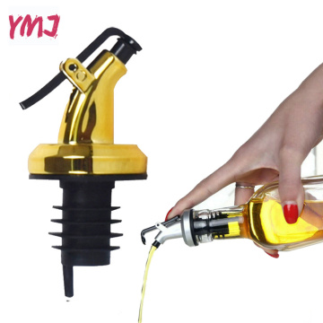 Oil Bottle Stopper Lock Plug Seal Leak-proof Food Grade Rubber Plastic Nozzle Sprayer Liquor Dispenser Wine Pourer Kitchen Tool