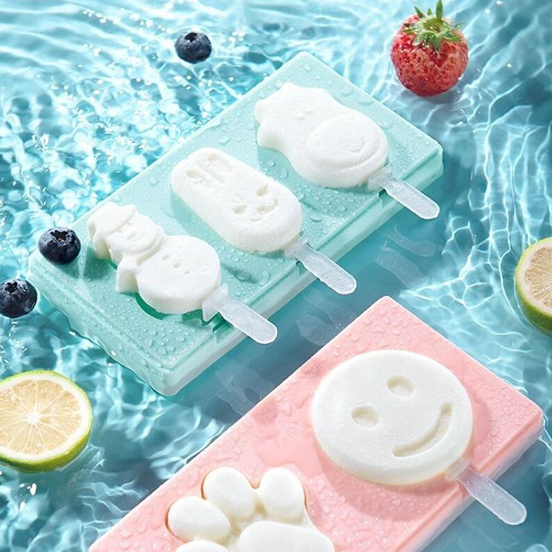 Silicone Ice Cream Mold with Lid Animals Shape Jelly DIY Mold Dessert Ice Cream Mold with Reusable Popsicle Stick