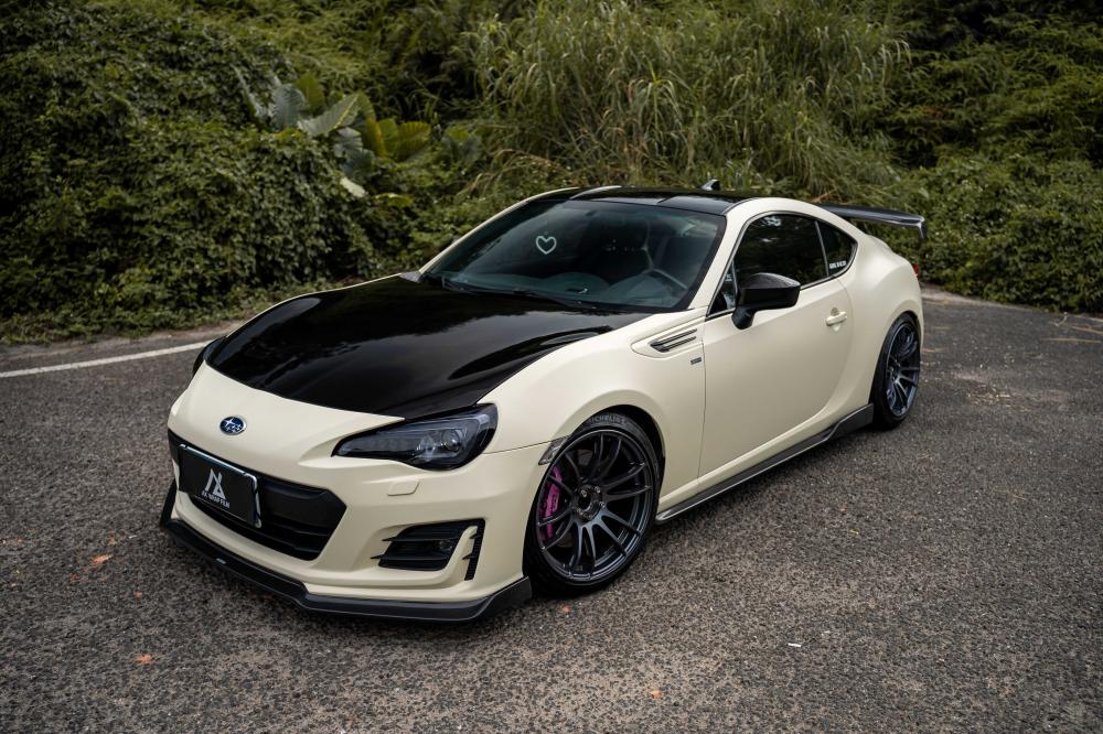 Satin Desert Yellow Car Wrap Film