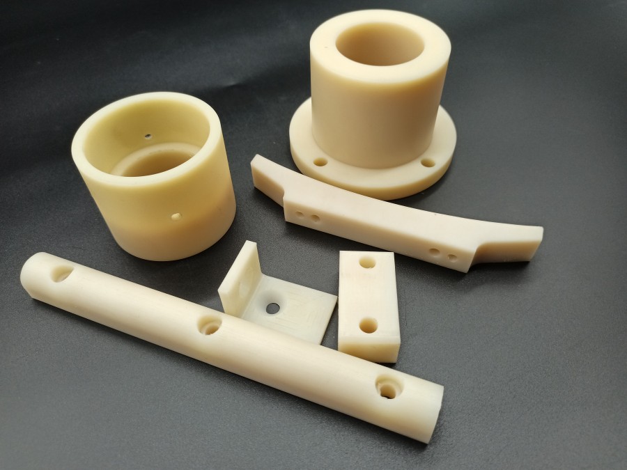Plastic bushing6