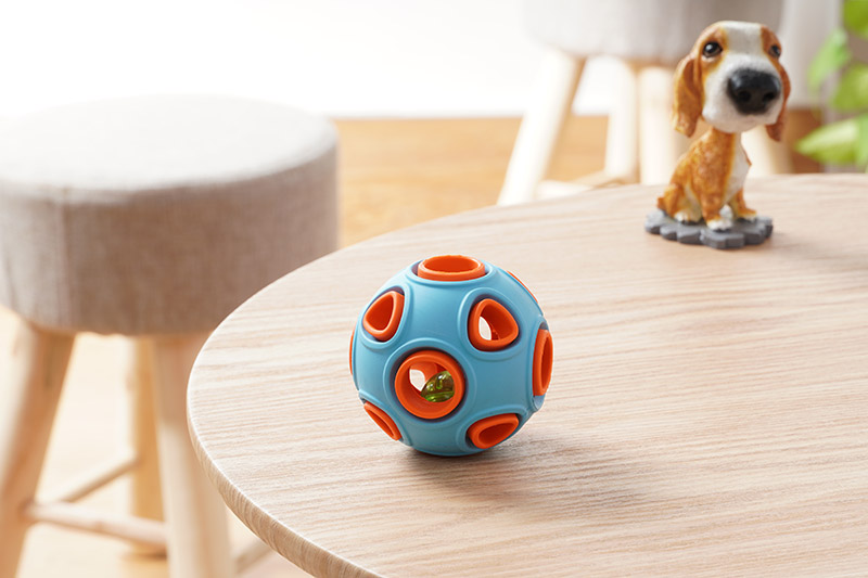 Rubber Food Leakage Dog Toy 