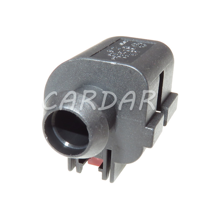 1 Set 1 Pin 1K0973751 Automotive Starter Motor Plug 1K0 973 751 Cable Socket For VW Sagitar Magotan Golf Audi