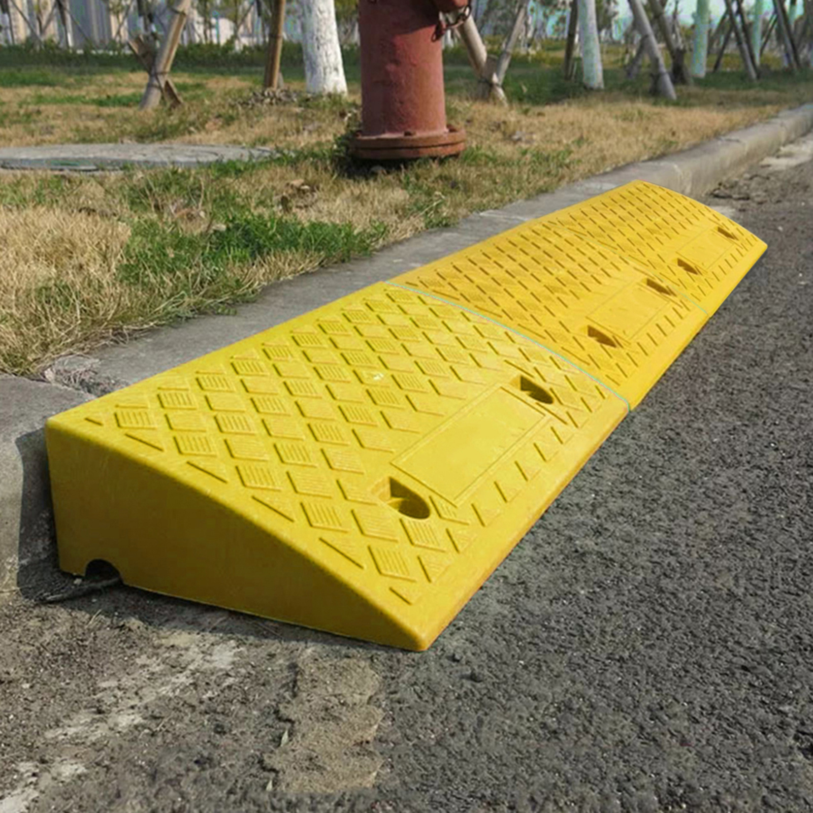 Cars Motorcycle Light Portable Curb Ramp Hard Plastic Threshold Ramps Durable Step Pad Parking Lots Ramp Mat For Cars Wheelchair