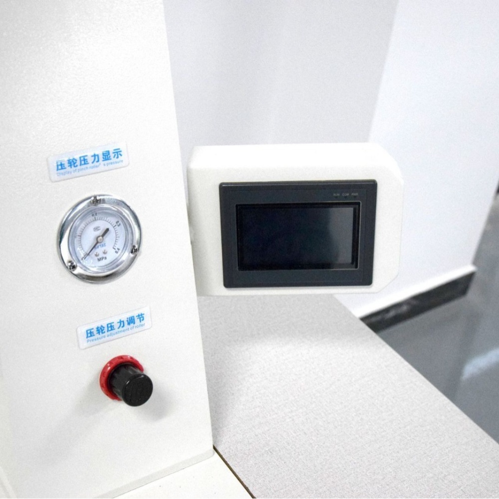 CH-2500TB Hot air seam sealing machine (7)