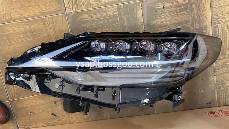 Alphard Headlights