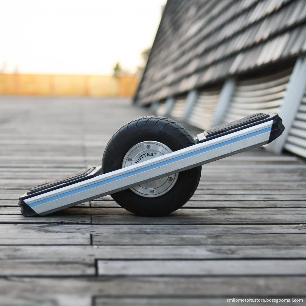 New design one wheel electric scooter