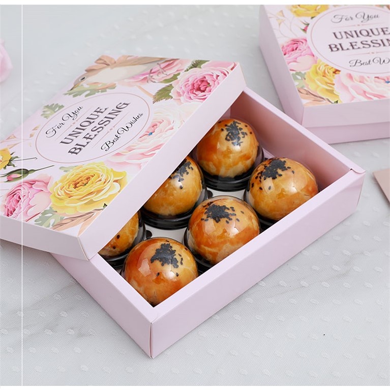 Box Moon Cake