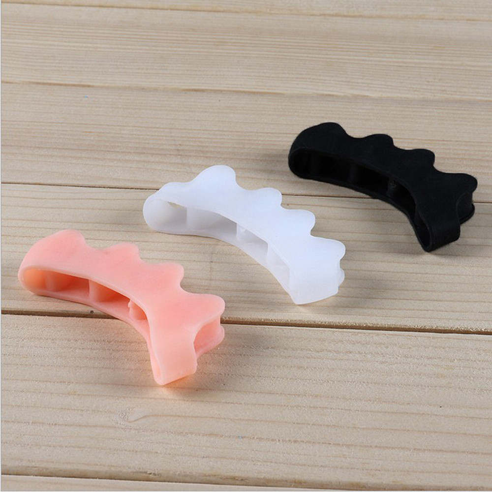 1Pair Gel Toes Separators Orthotics Stretchers Align Correct Overlapping Toes Corrector Silicone Cushion Feet Care Shoes Insoles