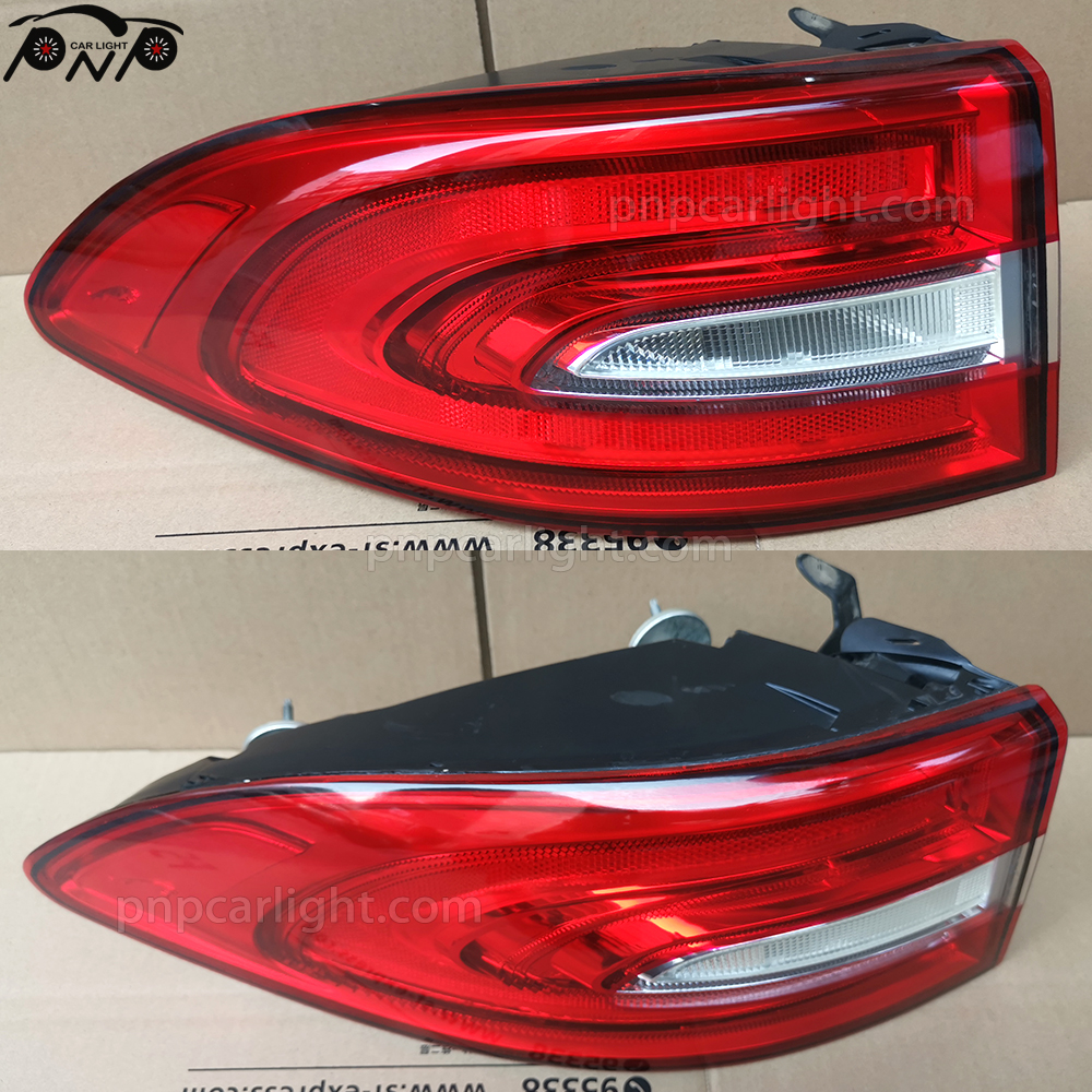 Jaguar Xf 2012 Rear Light