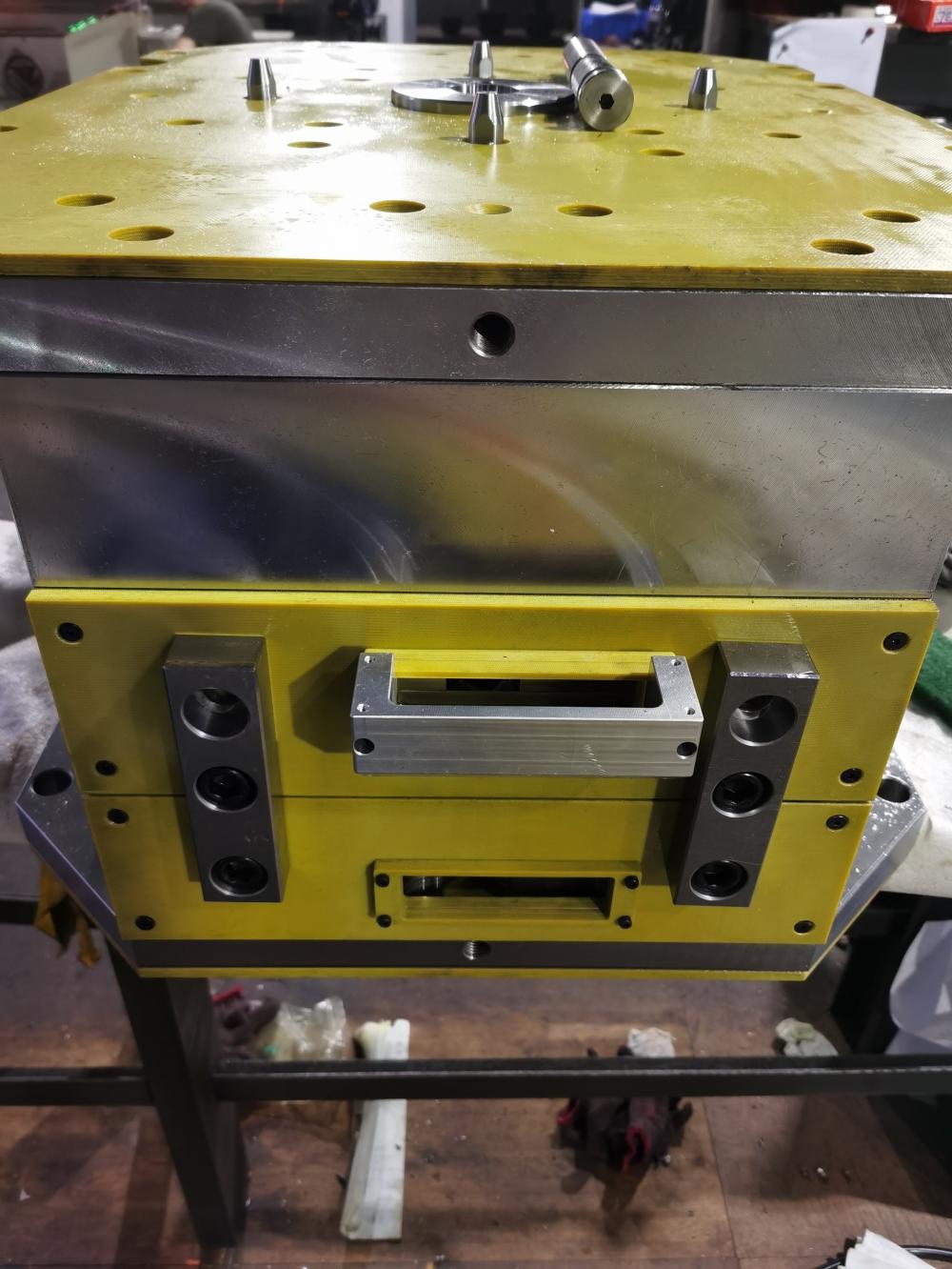 Mold Assembly