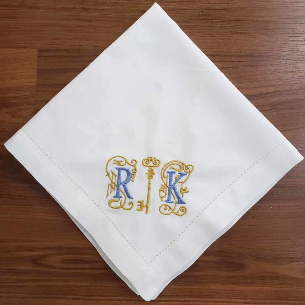 Customized Personalized Napkins Custom napkins Embroidered Cloth Napkins Wedding Gift Monogrammed Napkins