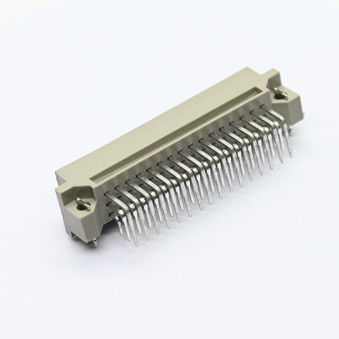DMR-48P-B-F-S0-311+DIN41612 Right Angle Plug Type Half C Connectors 48 Positions（3）