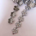 NEW 1 Yard nice silver bottom flower shape rhinestone Chain Sewing Lace Trims Crafts Wedding DIY