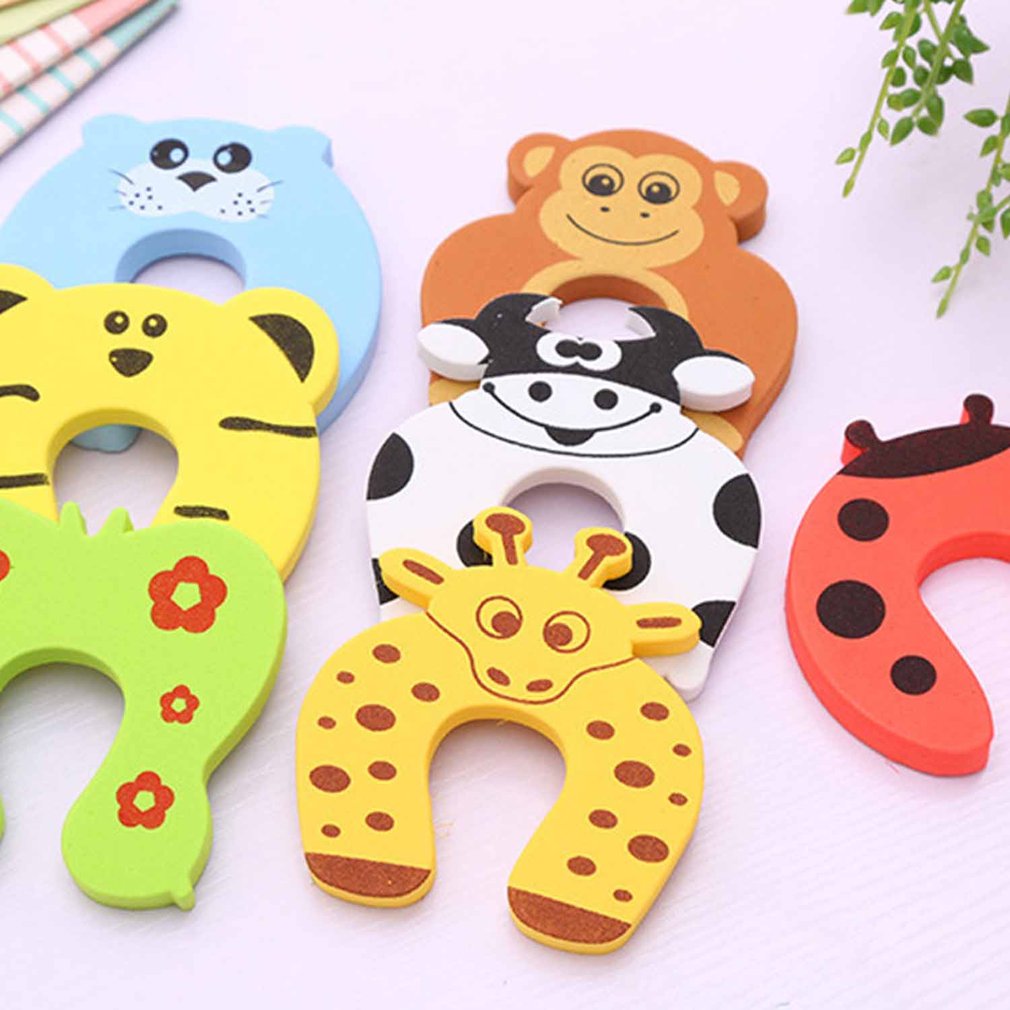 1PC Kids Baby Cartoon Animal Jammers Stop Edge Corner Guards Door Stopper Holder lock baby Safety Finger Protector Random Color