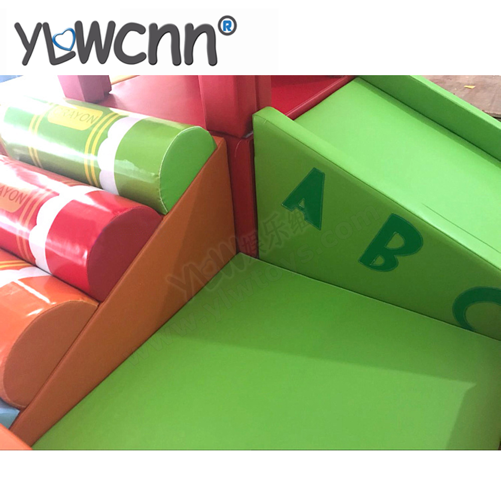 YLW customized software kids soft toy baby indoor playground pool soft game center/soft slide climbed YLW-INA171060