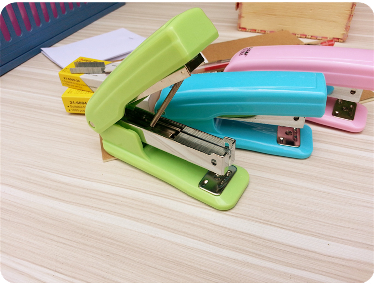 Standard Stapler use 24/6 specification Staples Office &xSchool Stationery Metal main parts are durable