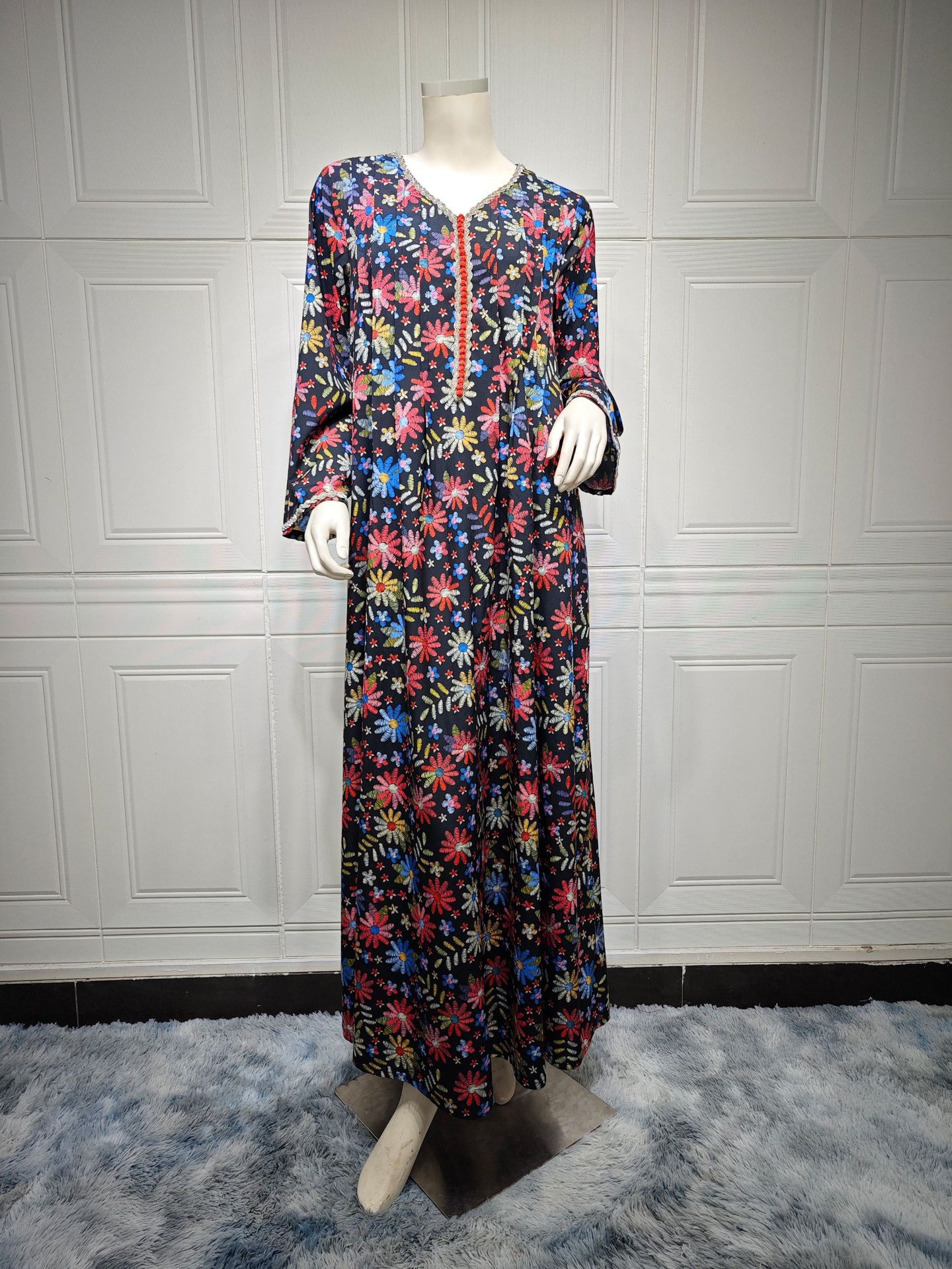 V-Neck Floral Muslim Maxi Dress with Long Sleeves