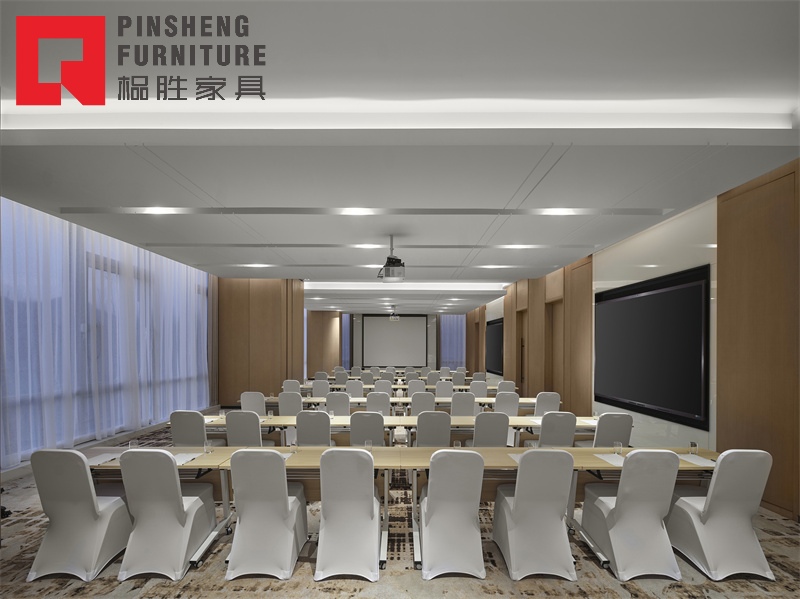 Hilton Garden Hotel Furniture