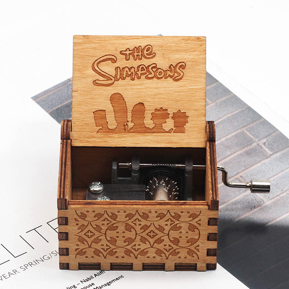 Free delivery Wooden Hand Crank Queen Music Box Bohemian Rhapsody Theme You are my sunshine As a birthday Christmas Gift