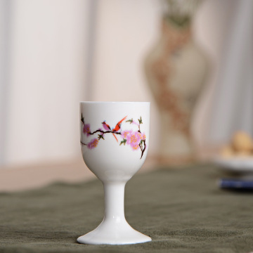 Supply Chinese style ceramic white wine glass goblet small wine glass spirit glass About 20ml
