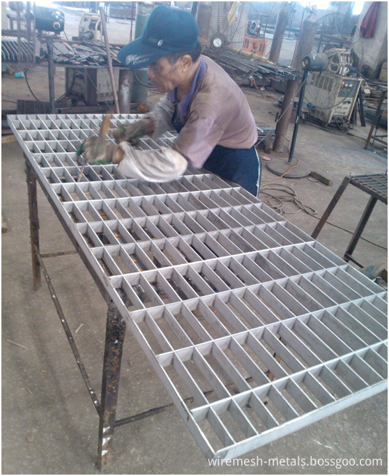 steel grating 11
