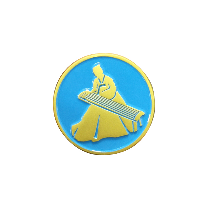 custom badge pin