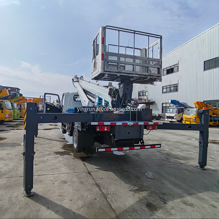30 meter aerial work platform