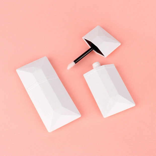 white lip gloss tube