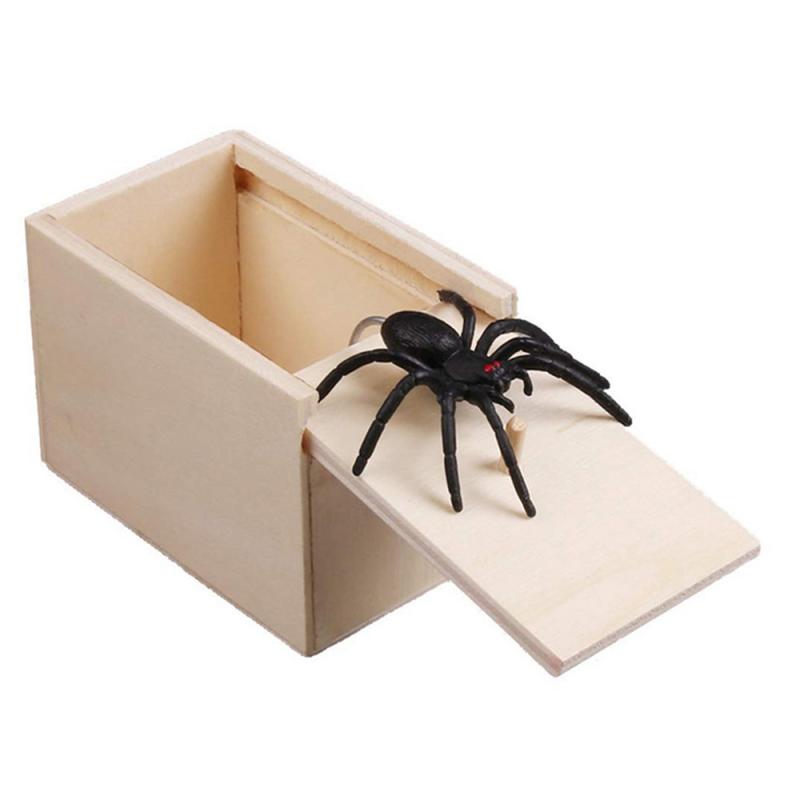 NEW Funny Scare Box Wooden Prank Spider Great Quality Prank Wooden Scarebox Interesting Play Trick Joke Toy Gift Hallowen