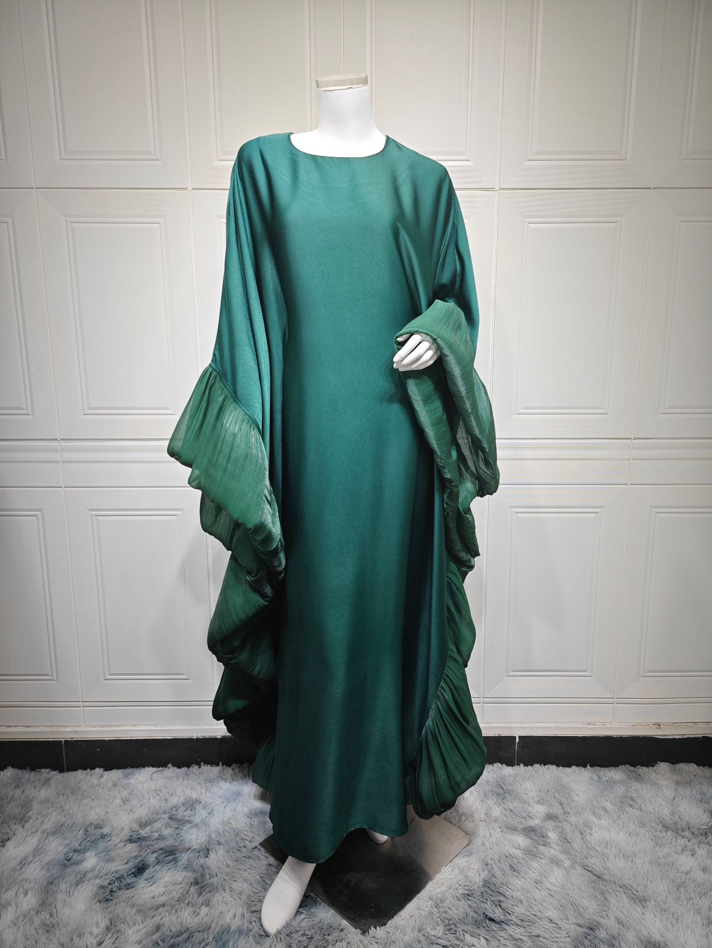 Muslim Butterfly Sleeve Abaya Elegant Kaftan Dress MQ201 (5)