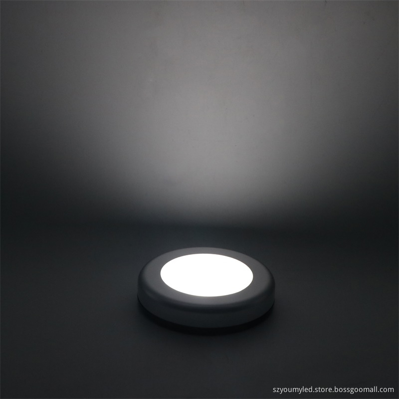 Battery-powered 6LED Bed Night Light