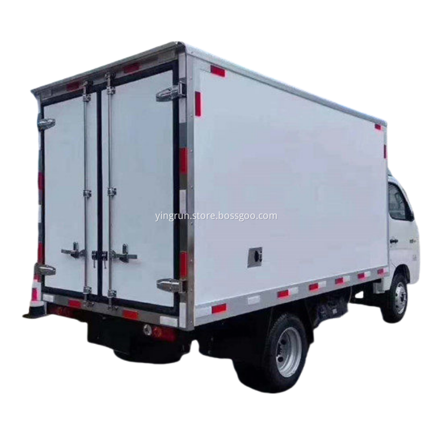 3.5-meter refrigerated vehicle