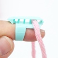 4Pcs Finger Splitter Sweater Wool Knitting Tool 4 Yarn Guide Thimble Plastic Sewing Accessories