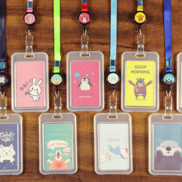 Heavy Duty Clear 2-Card Holder Case Cute Cartoon Work ID Bus Business Transparent ID Card Barge Holder With Retractable Lanyard