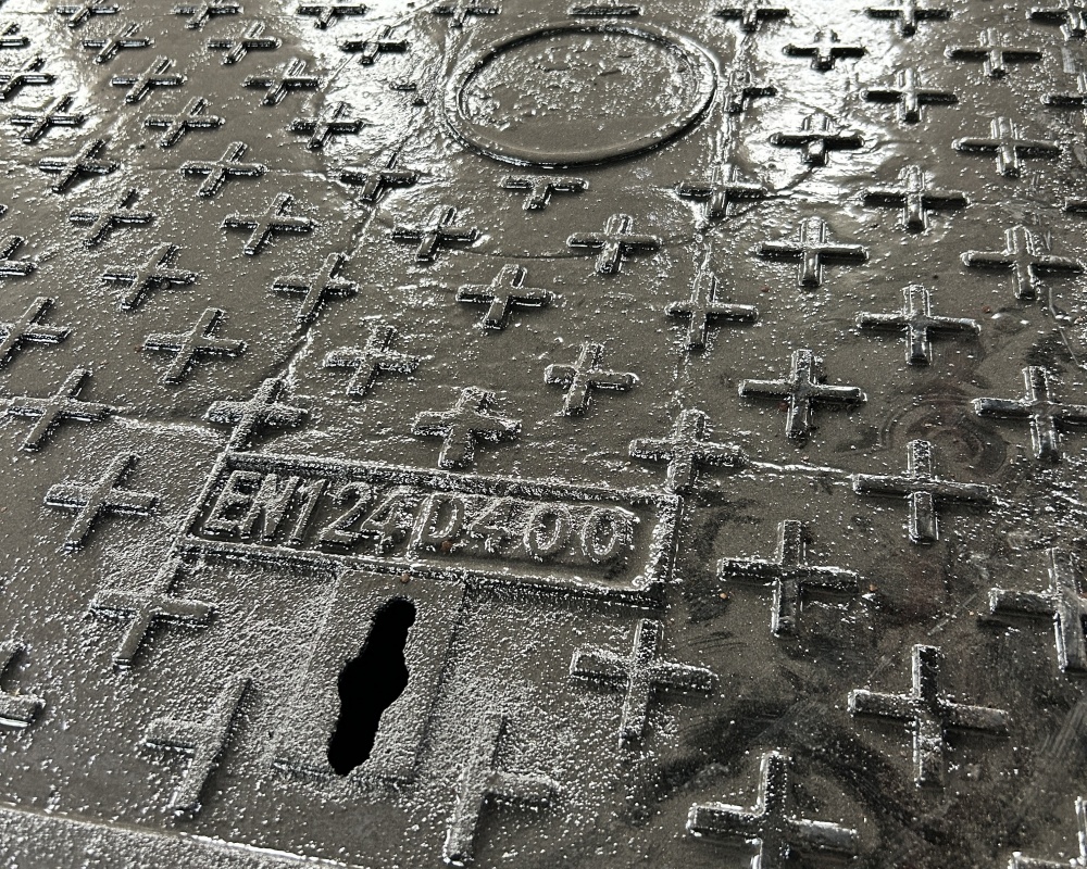 ductile manhole cover
