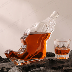 Personalized royal crystal whiskey bottles vendor