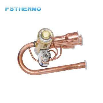 High temperature and high pressure welding plug type four-way reversing valve for new energy vehicles