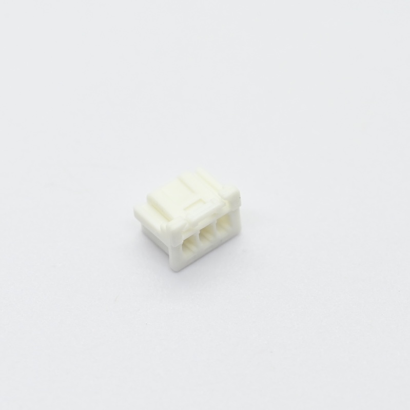 AH2013-03P+2.00m Pitch Mlae Housing Connector Series(4)