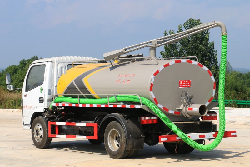 dfsewage truck (12)