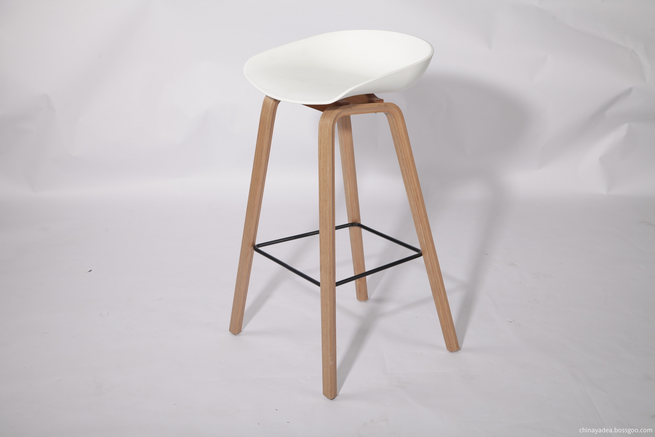 b&b bar stool backless with footrest
