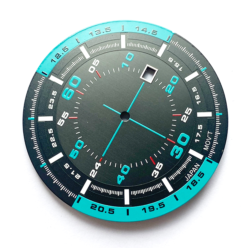 Dive watch dial 