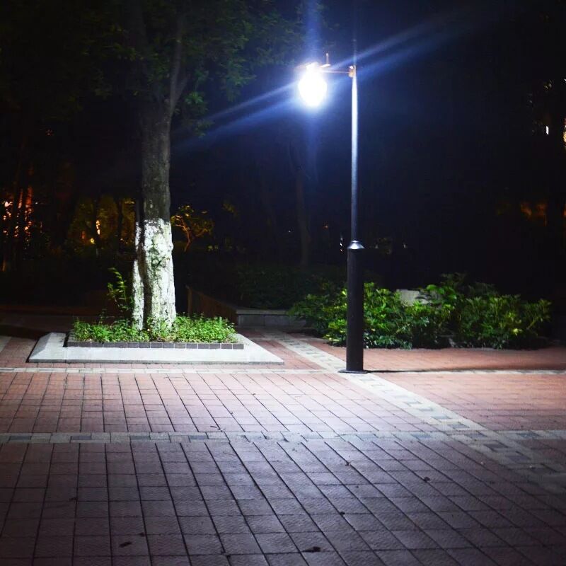 Bright Solar Garden Lights
