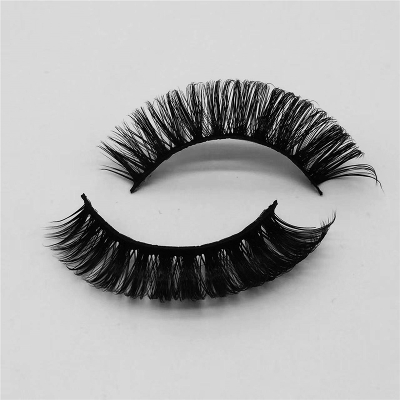 Russian Strip Lashes